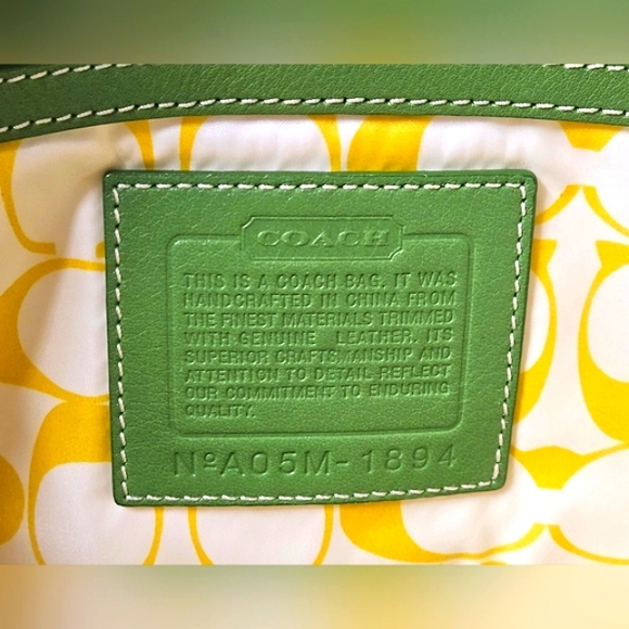 Coach Hamptons Reversible Tote Bag. Lime Green Sateen Nylon, Leather Trim. EUC. - Picture 6 of 9